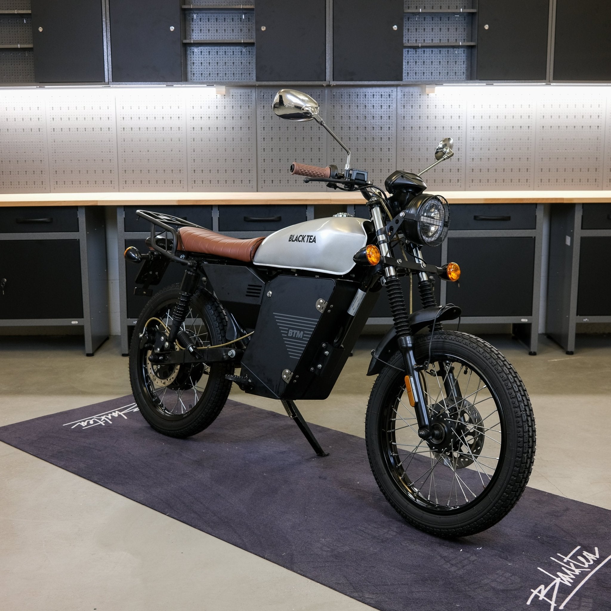Bonfire 45 - Black Tea Motorbikes - Elektromotorräder hergestellt in Deutschland