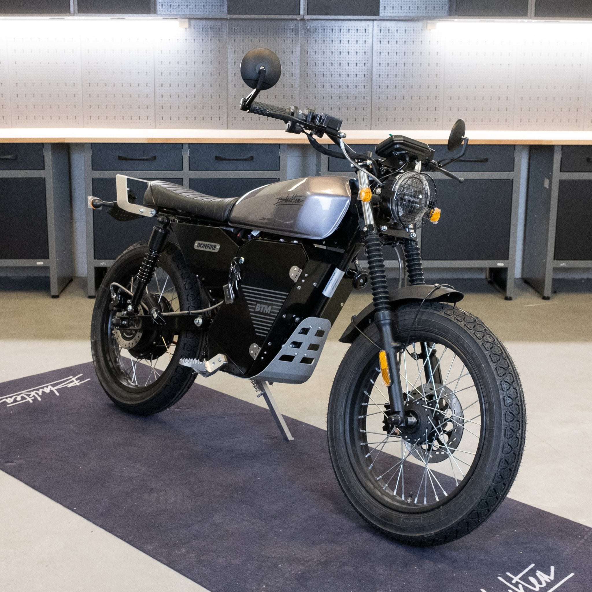 Bonfire Standard (Neu) - Black Tea Motorbikes - Elektromotorräder hergestellt in Deutschland