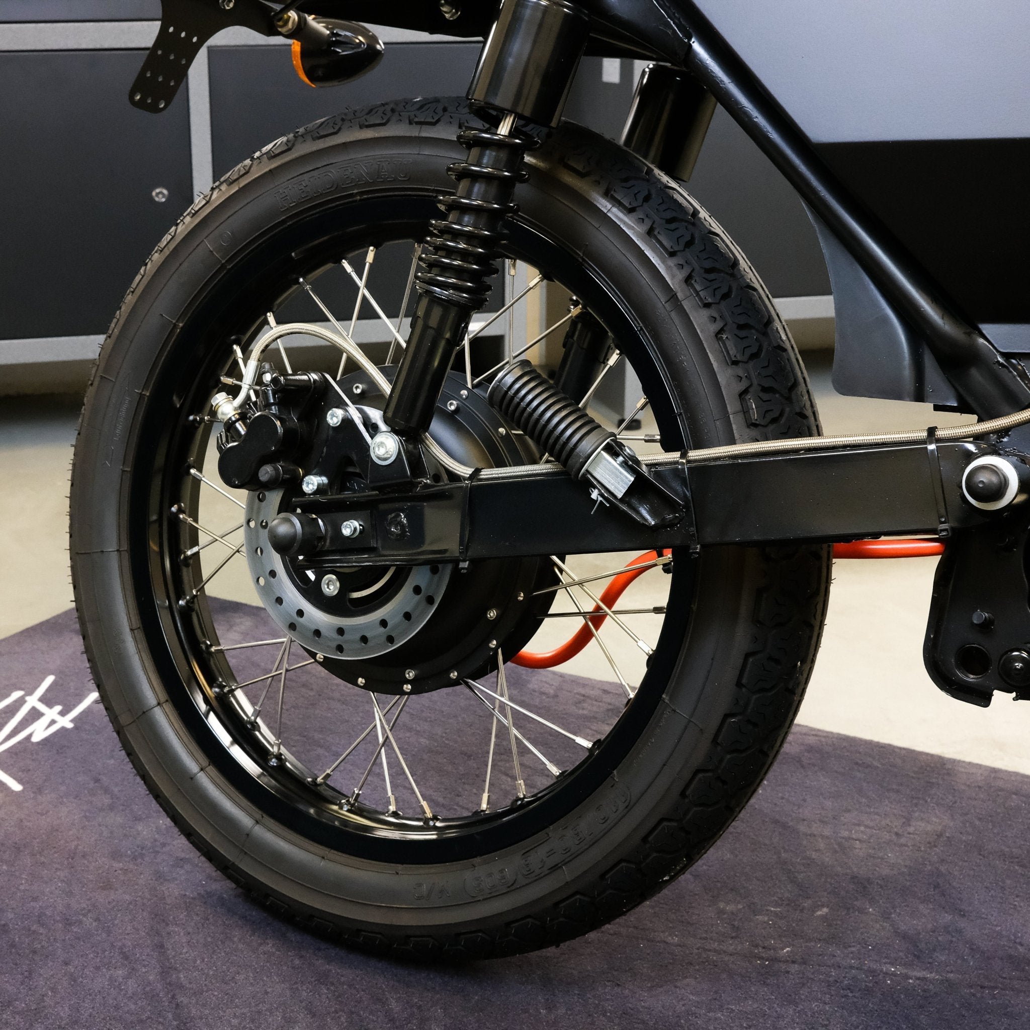 Bonfire X - Black Tea Motorbikes - Elektromotorräder hergestellt in Deutschland