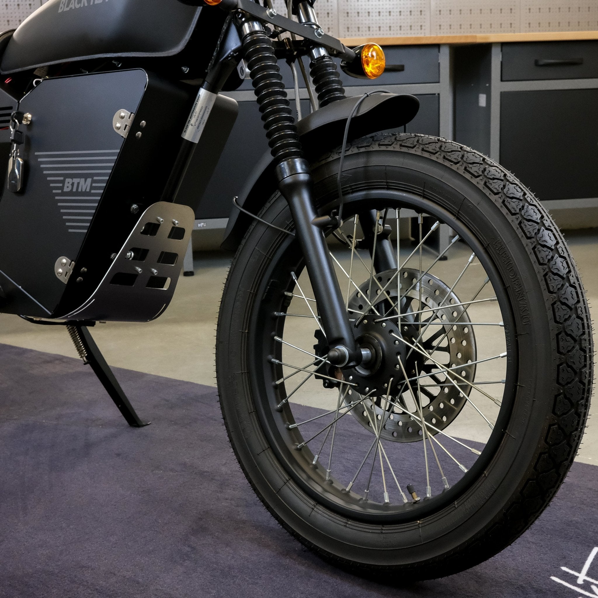 Bonfire X - Black Tea Motorbikes - Elektromotorräder hergestellt in Deutschland