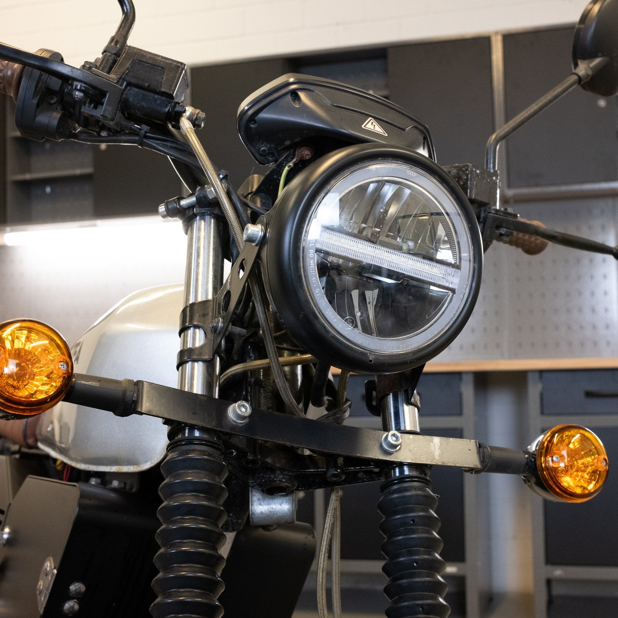 Bonfire X (gebraucht) - Black Tea Motorbikes - Elektromotorräder hergestellt in Deutschland