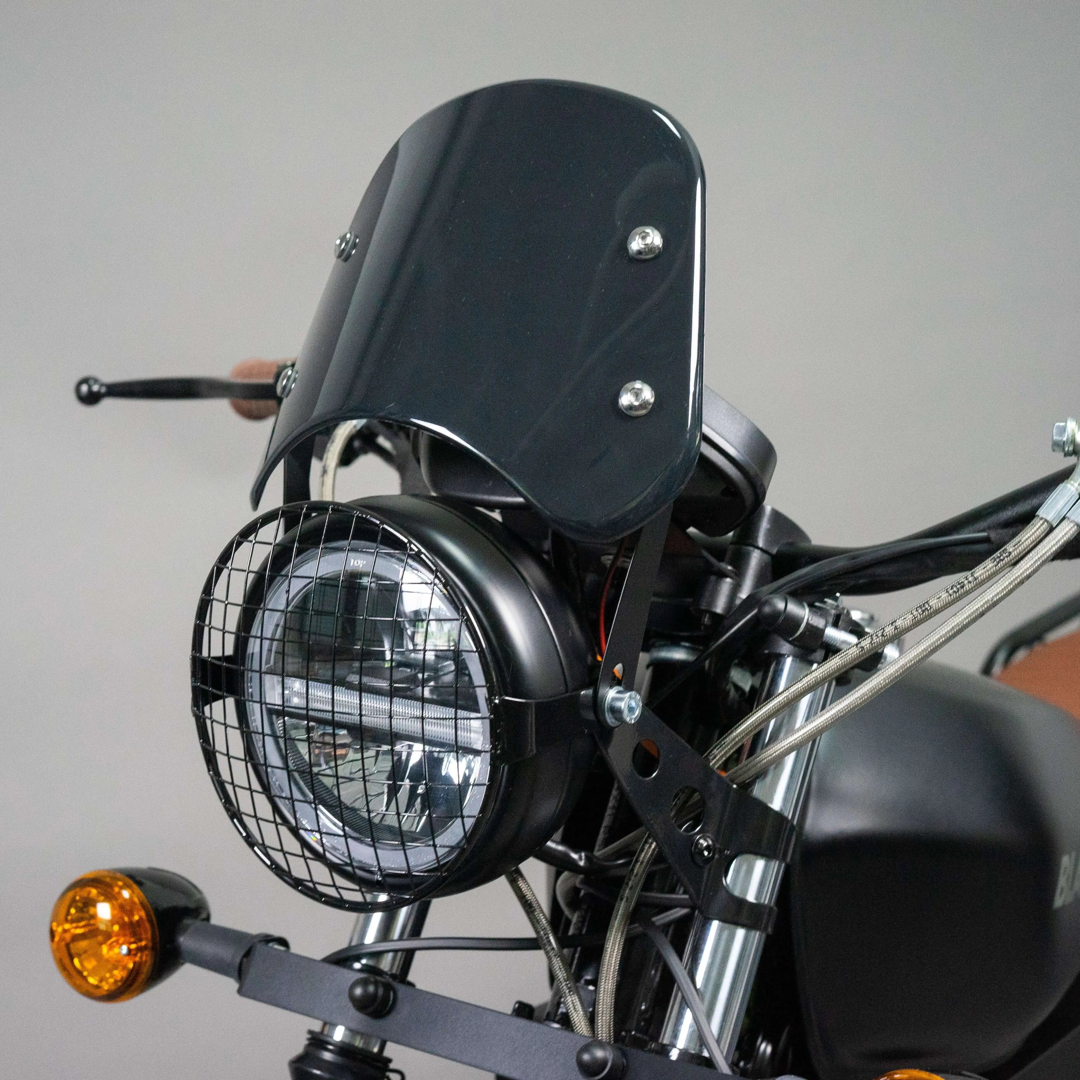 Retro Windshield for Motorcycles