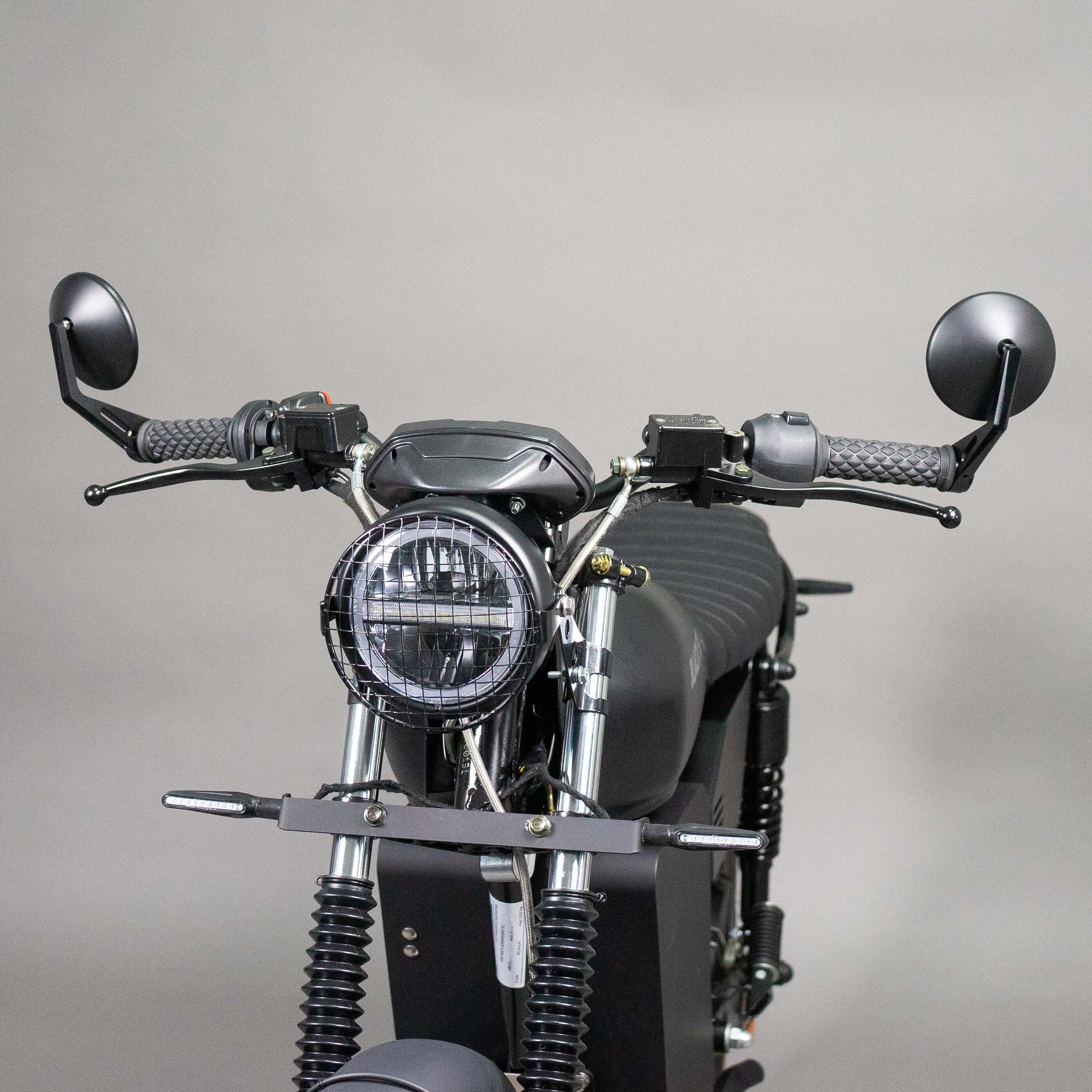 Lenkerendenspiegel – Black Tea Motorbikes